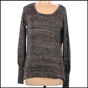 CYN pullover sweater